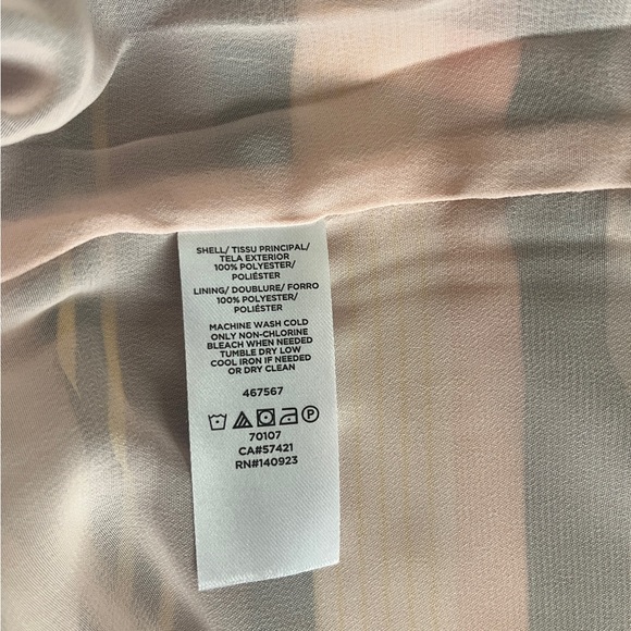 🆕 Loft 🪷 XS V neck lined Tank top - Picture 5 of 5